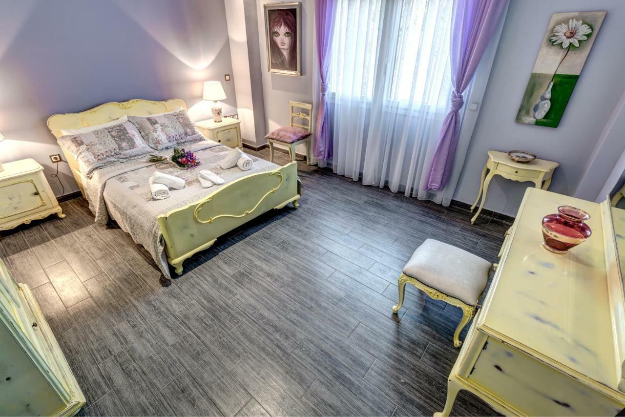 Villa Intemella Kompitsion Bagian luar foto